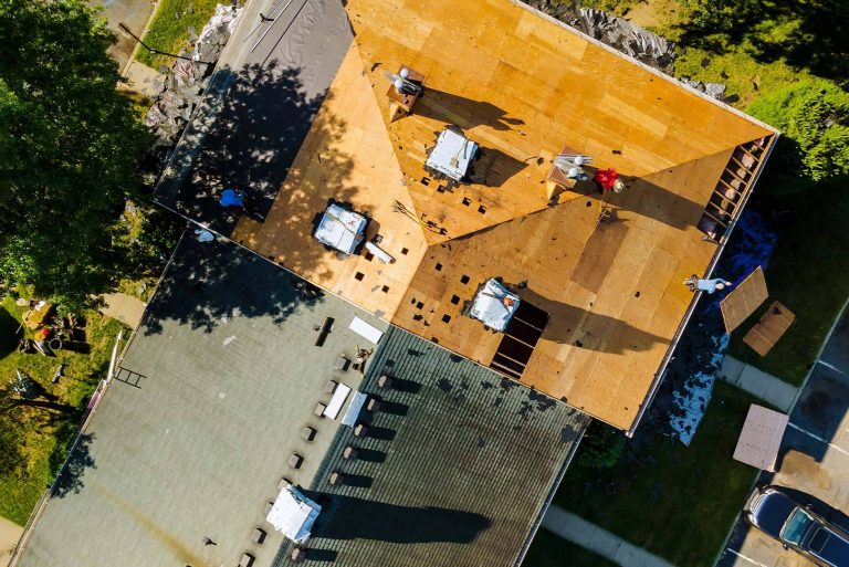 Commercial and Residential Roofing Universal Roofing & Construction