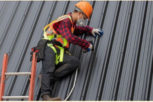 Expert Metal Roof Repair Near Me: Universal Roofing & Construction