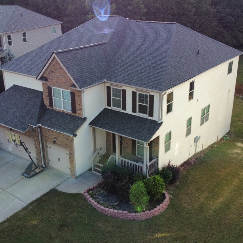 Residential Roof Repair in Pleasant Hill, IA
